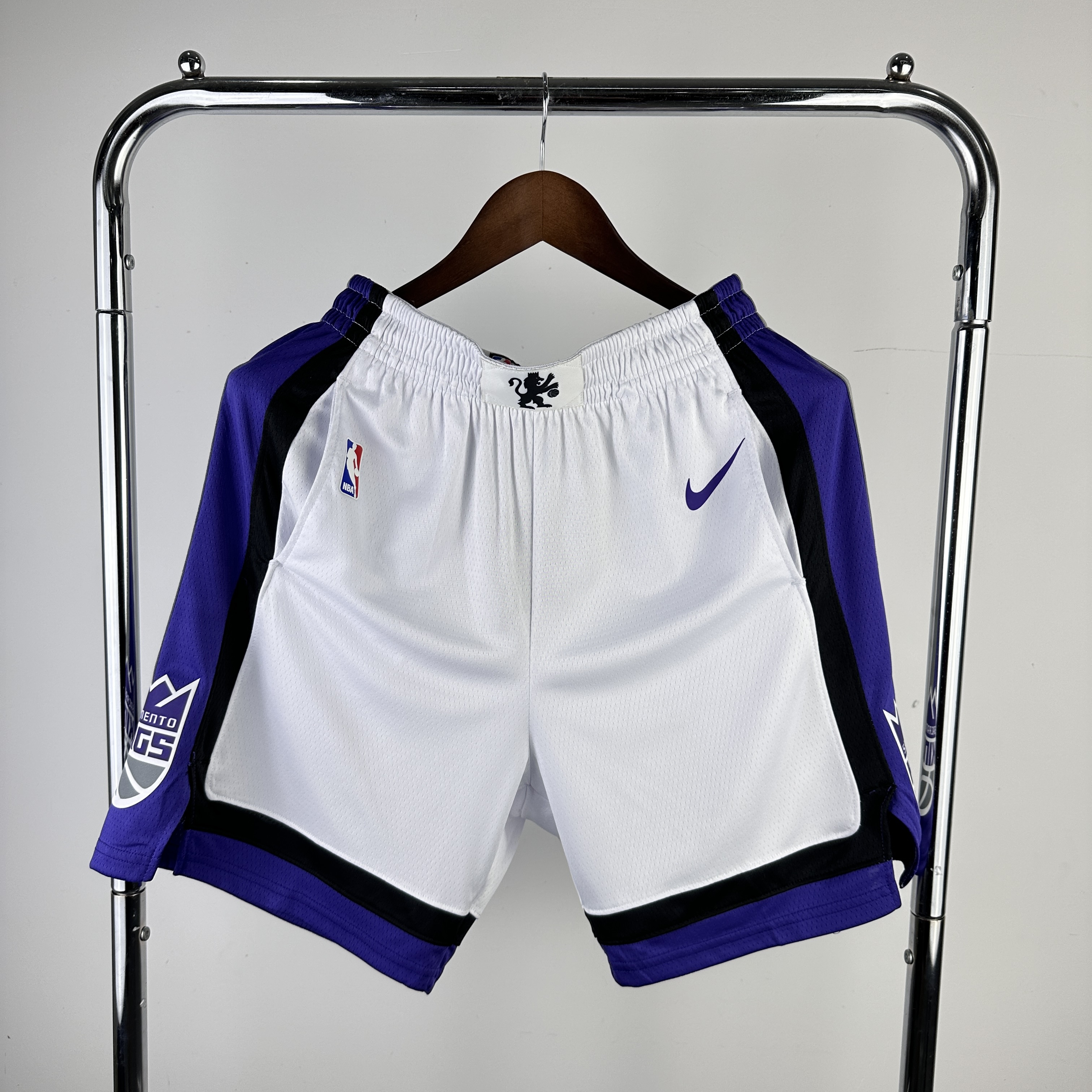 2024 Men NBA Sacramento Kings White shorts 7010->phoenix suns->NBA Jersey